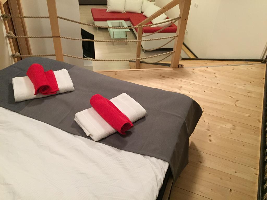 Old Town Boutique Apartments Ліберець Екстер'єр фото