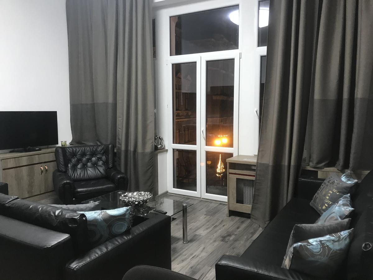 Old Town Boutique Apartments Ліберець Екстер'єр фото