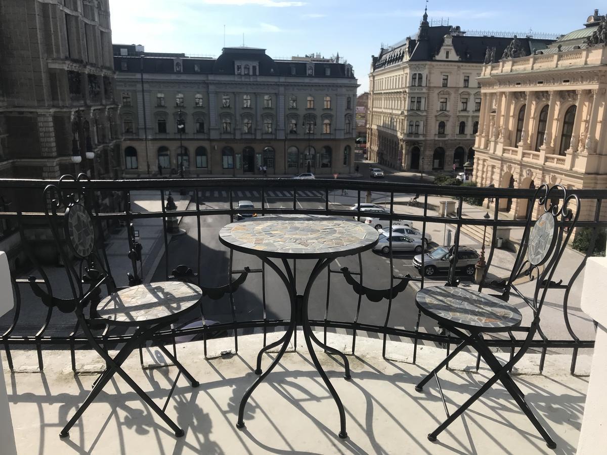 Old Town Boutique Apartments Ліберець Номер фото